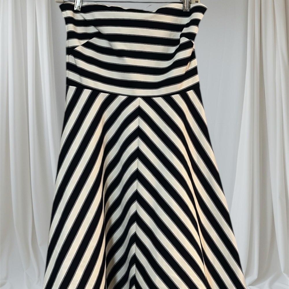 Navy and white Limited strapless dress. Size small